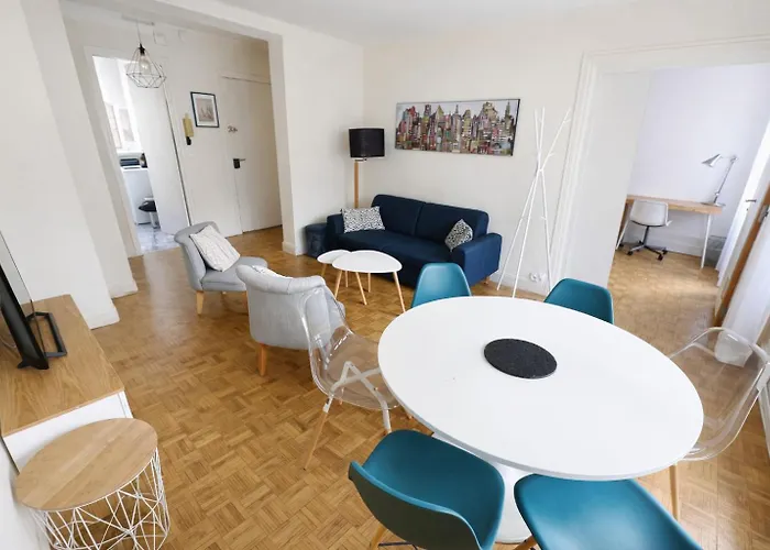 Theatre Des Arts Centre Linges Et Menage *